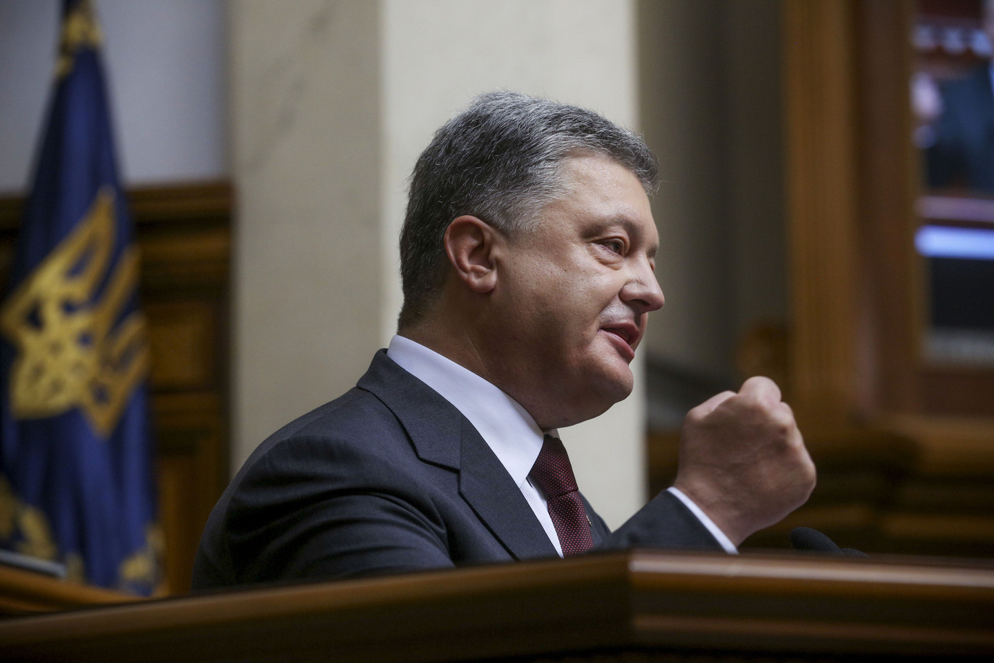 Anot P.Porošenkos, Maskva Kryme vykdo represinę politiką.