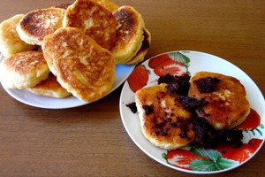 Atradau geriausią būdą kepti varškėčius: primena spurgytes