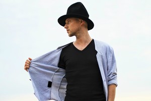 Dėl operacijos perkeliamas koncertinis Sashos Songo turas