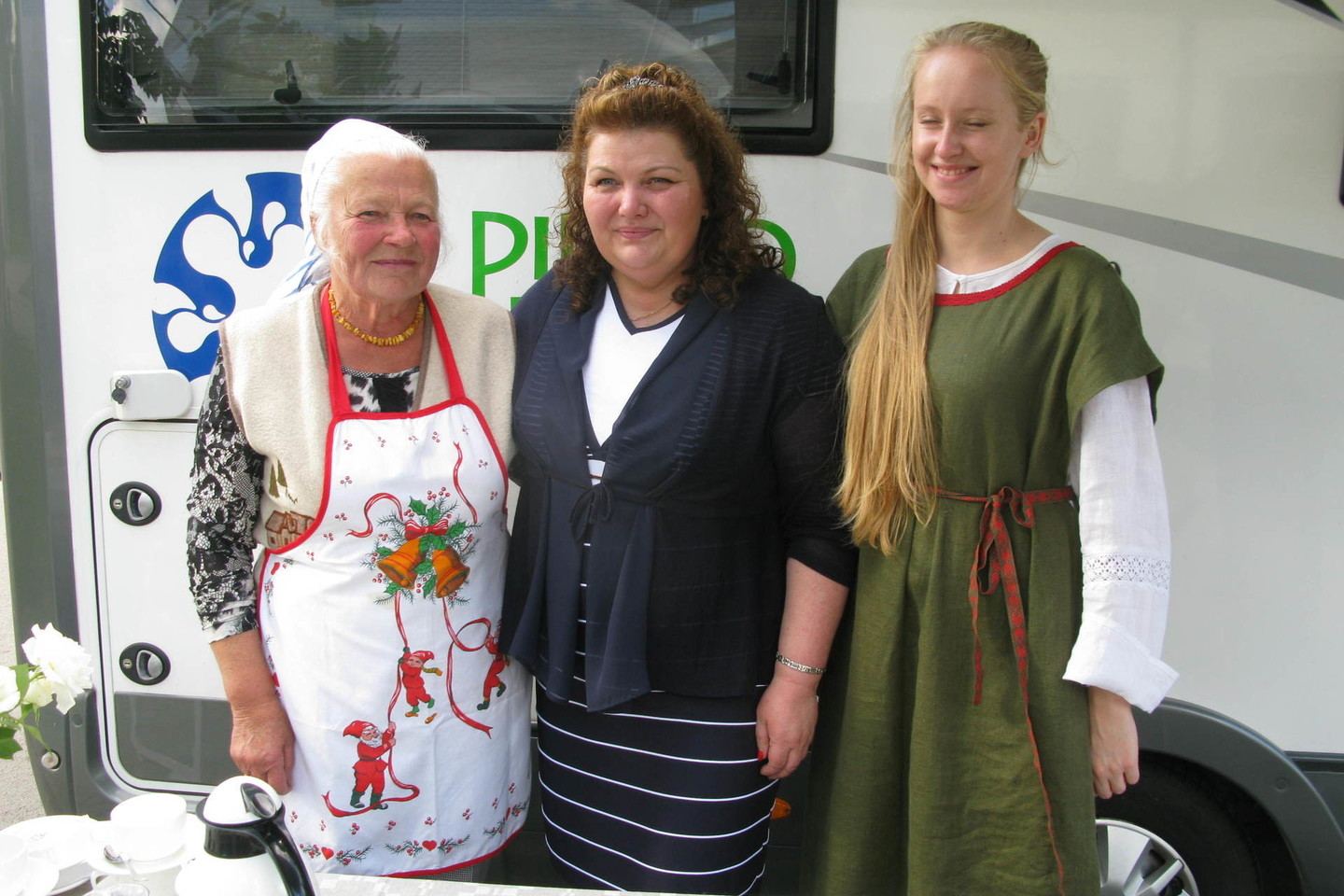 Pieno kelio iniciatorė – Laima Dockevičienė (viduryje).<br>A.Murauskaitės nuotr.