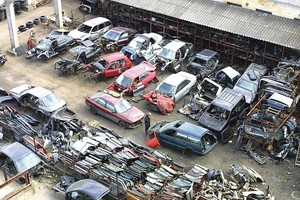 Seną automobilį parduoti norėjęs vilnietis pasijuto lyg aklavietėje