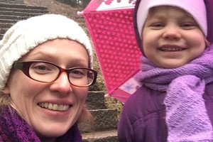 Negailestingos ligos paliesta vilniečių šeima mėgaujasi gyvenimu