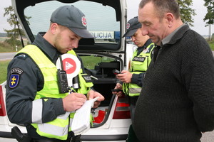 Vairuotoją šokiravo alkotesteris: blaivų apkaltino sunkiu girtumu