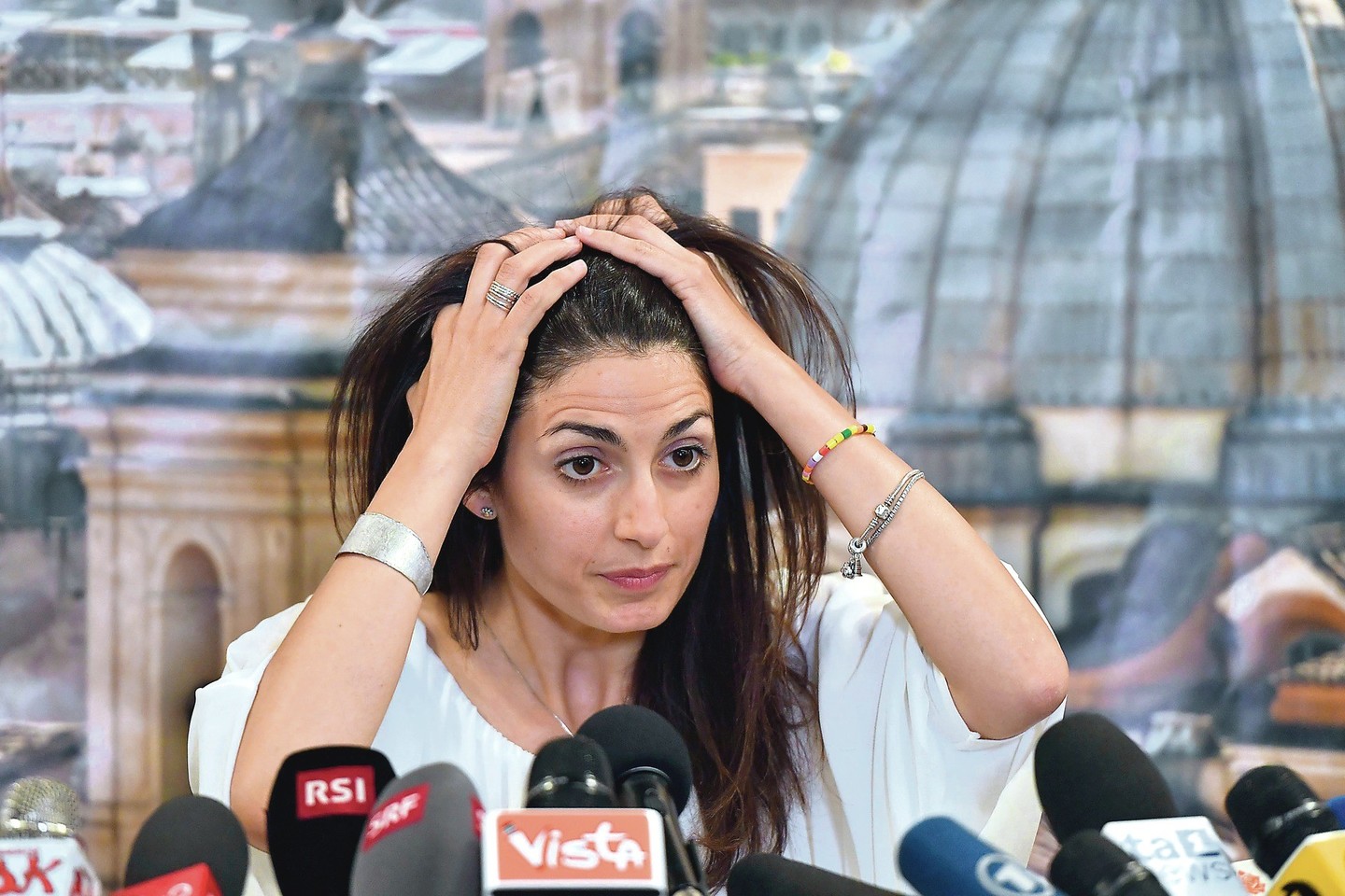V.Raggi nesėkmės Romoje gali neigiamai atsiliepti visam „Penkių žvaigždučių judėjimui“.