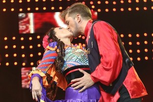 Simona Nainė turi ko pavydėti: Jonas Nainys pasibučiavo su Irena Starošaite