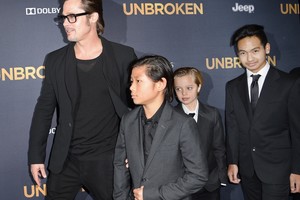 Bradas Pittas įtariamas smurtu prieš savo vaikus: pradėtas tyrimas