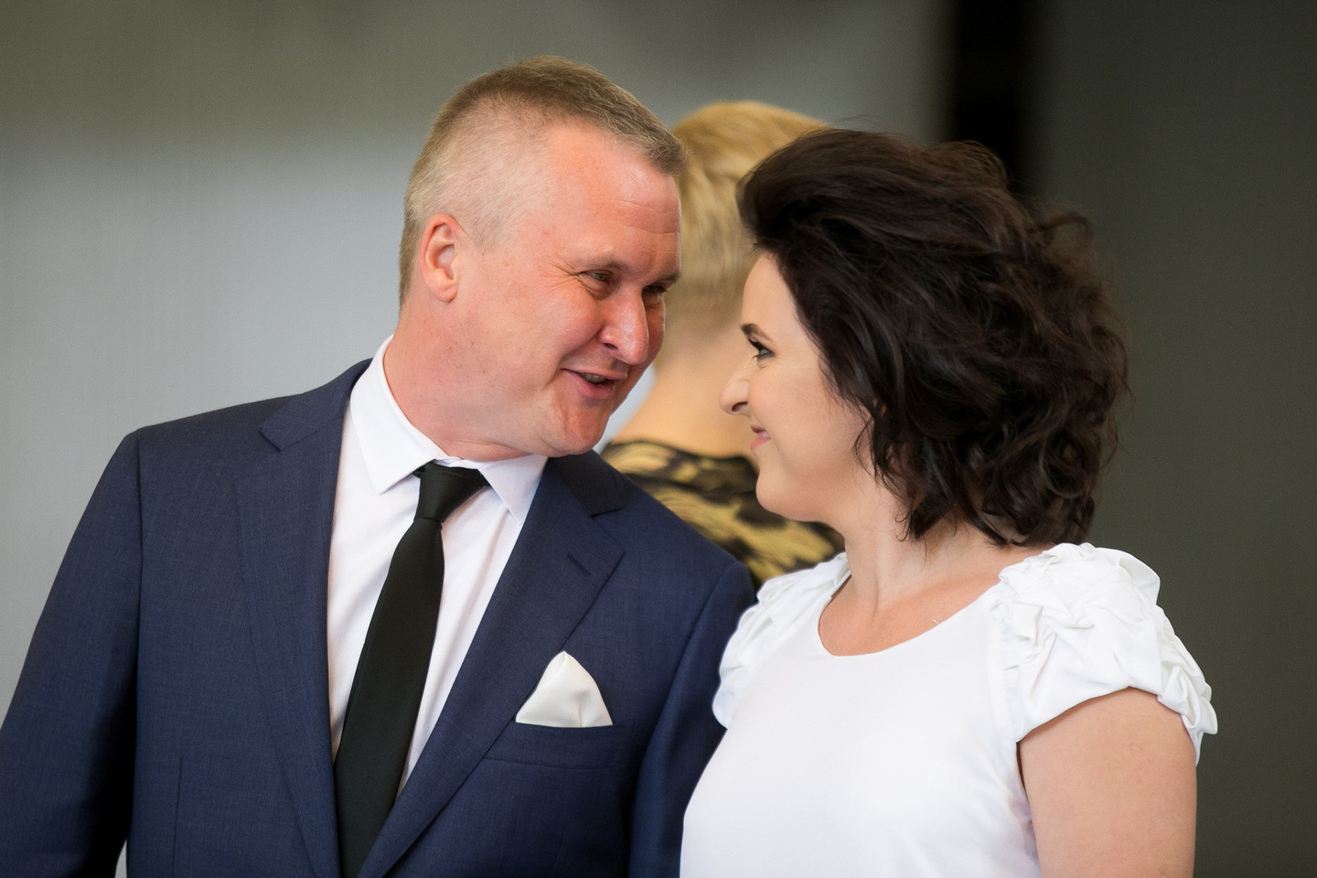 Susituokė muzikos vadybininkai Justas Čekuolis ir Akvilė Lungevičiūtė.<br>T.Bauro nuotr.