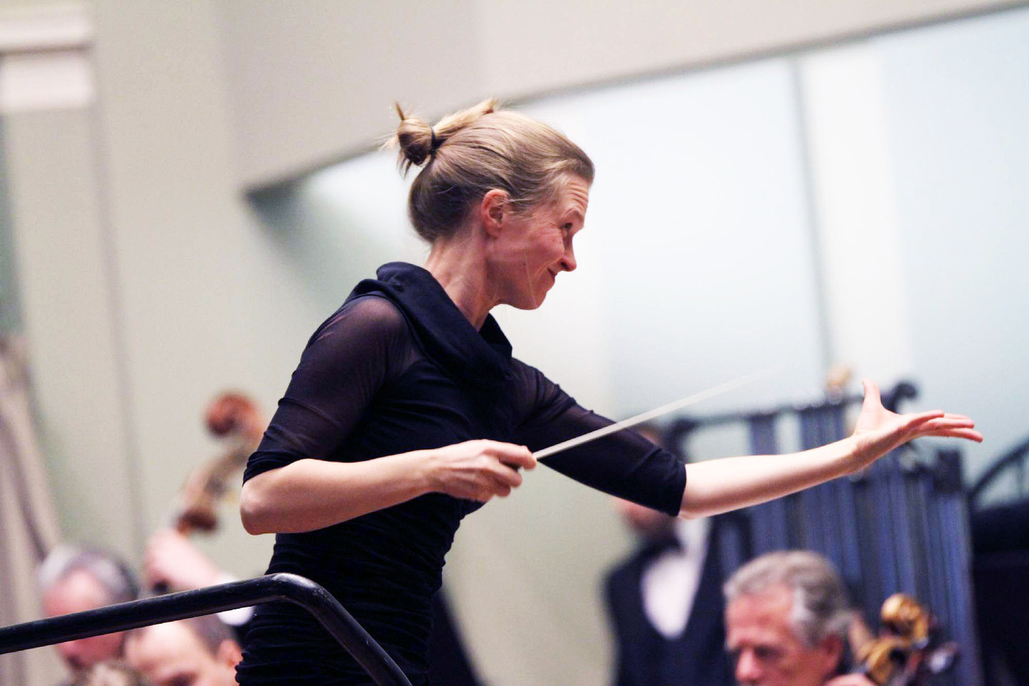M.Gražinytė-Tyla pirmadienį diriguos prestižinės Niujorko Juilliardo mokyklos orkestrui.<br>M.Patašiaus nuotr.