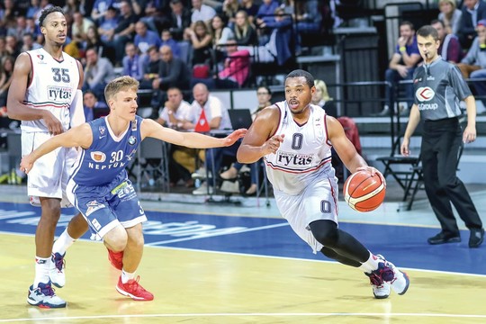 „Lietuvos ryto“ naujoko sirgalius – iki gyvos galvos kalintis dėdė gangsteris