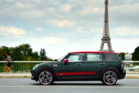 Paryžiuje debiutuos galingiausias „Mini Clubman“ modelis