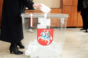 Seime – Konstitucijos pataisa, kad rinkimai būtų perkelti į šeštadienį