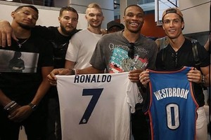 Ispanijoje – Domanto Sabonio susitikimas su Cristiano Ronaldo