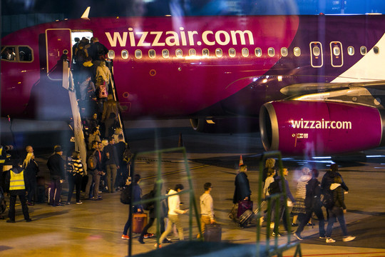 „Wizz Air“ pakėlė sparnus į Pietų Italiją – jau skraidina į Barį