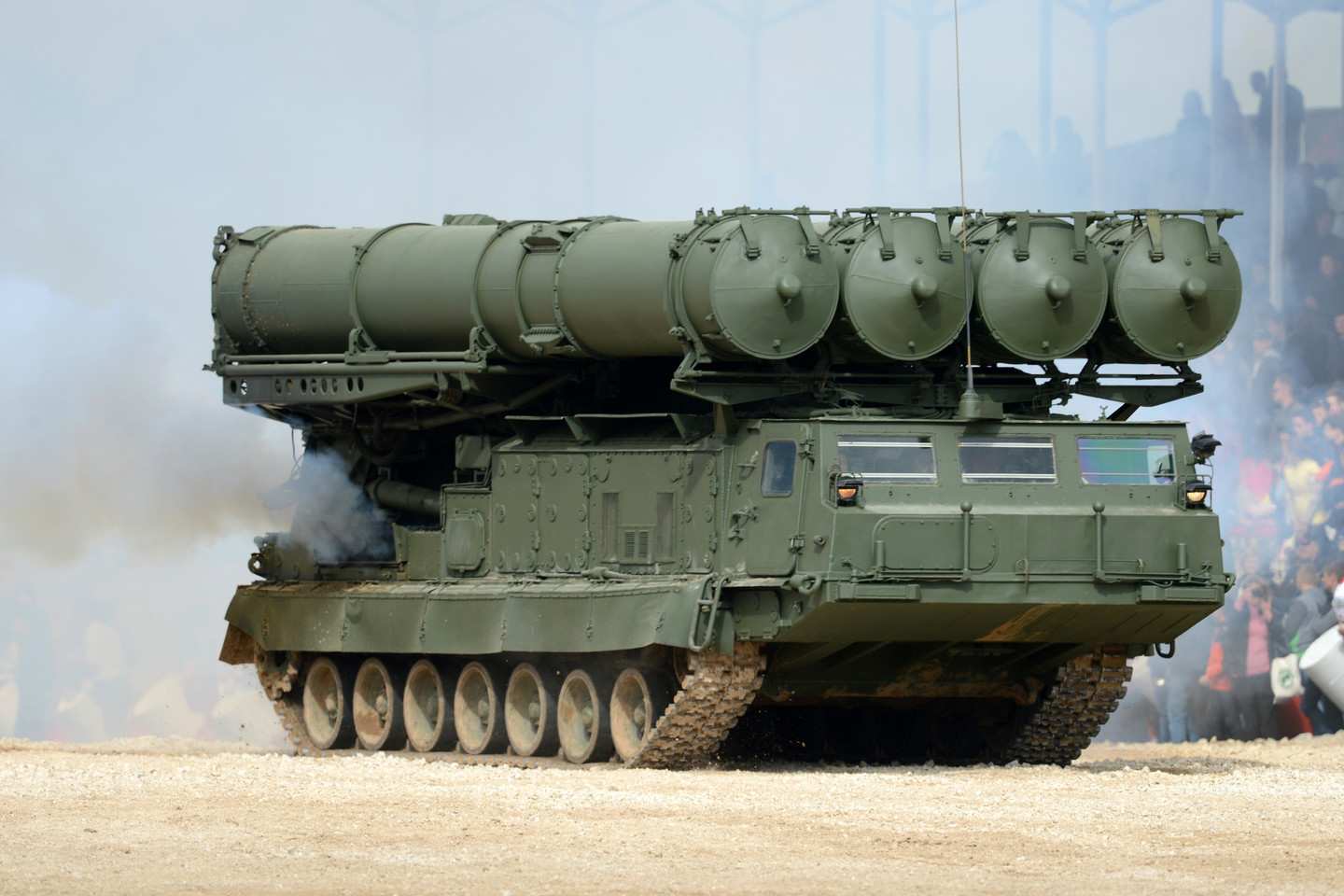 Rusija į Siriją atgabeno oro erdvės gynybos sistemų S-300VM.