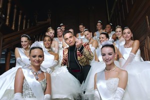 Oligarchus dainoje pašiepęs Robbie Williamsas užsitraukė rusų rūstybę