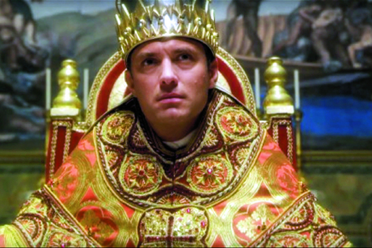 J.Law TV seriale „Jaunasis popiežius“.
