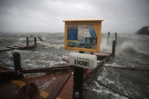 Uraganas „Matthew“ Haityje pražudė 877 žmones
