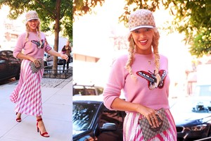 Įvertinkite: stilingoji Beyonce virto rožine lėle barbe