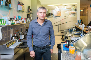 Kasdien valgydamas silkę lietuvis per mėnesį atsikratė 7 kg