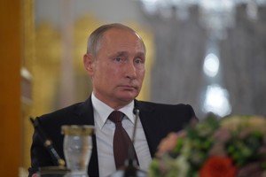 Ginčas dėl Sirijos privertė V. Putiną atidėti vizitą į Prancūziją