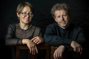 Puota gurmanams: simfoniniame vakare – svaigi romantika ir du fortepijonai