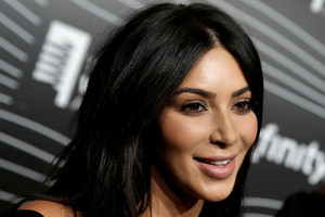 Kim Kardashian iškėlė bylą tinklalapiui, apkaltinusiam ją sukčiavimu