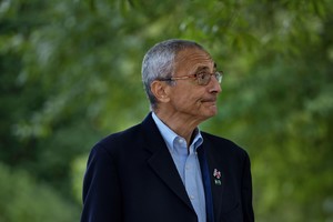 H. Clinton komanda atskleidė, ką kaltina dėl informacijos nutekinimo