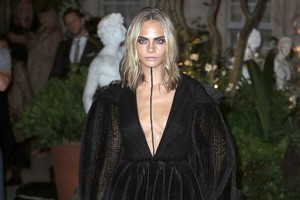 Gražuolė Cara Delevingne – apie juodžiausią savo gyvenimo laiką