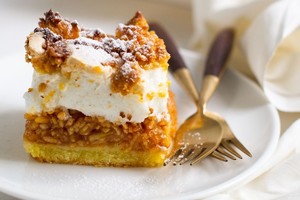 Šventinis obuolių pyragas: pagaminti lengva, o svečiai liks sužavėti