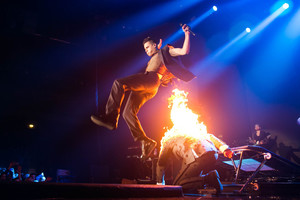 D. Montvydas pradėjo turą per Lietuvą : įspūdingas šou ir itin pavojingas triukas