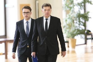 Premjeras: „Ketvirtadienį man pranešė, kad J. Poželos būklė teikia vilčių“