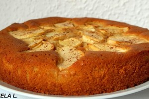 Obuolių ir kapučino pyragas. Naujo skonio gardėsį puikiai įvertino šeima