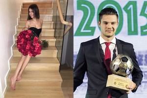 Futbolininkas L. Spalvis savo mylimąją J. Stambrauskaitę apipylė dovanomis