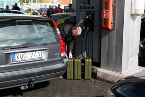 Degalų kainos pagal uždarbį: kur pigiausi, o kur – brangiausi?