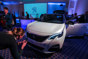 Prabangos apsuptyje Vilniuje pristatytas naujasis „Peugeot 3008“