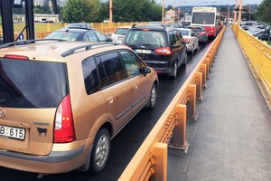 Renkatės automobilį važinėjimui mieste? Atkreipkite dėmesį į 4 dalykus