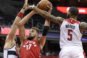 Tokių gniuždančių epitetų Jonas Valančiūnas iš NBA apžvalgininkų dar negirdėjo