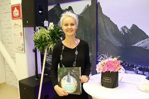 Nidos Degutienės knygos pristatymo svečiams – 55 kilogramų tunas