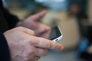 Su nauju įrenginiu prie interneto prijungs daugumą automobilių