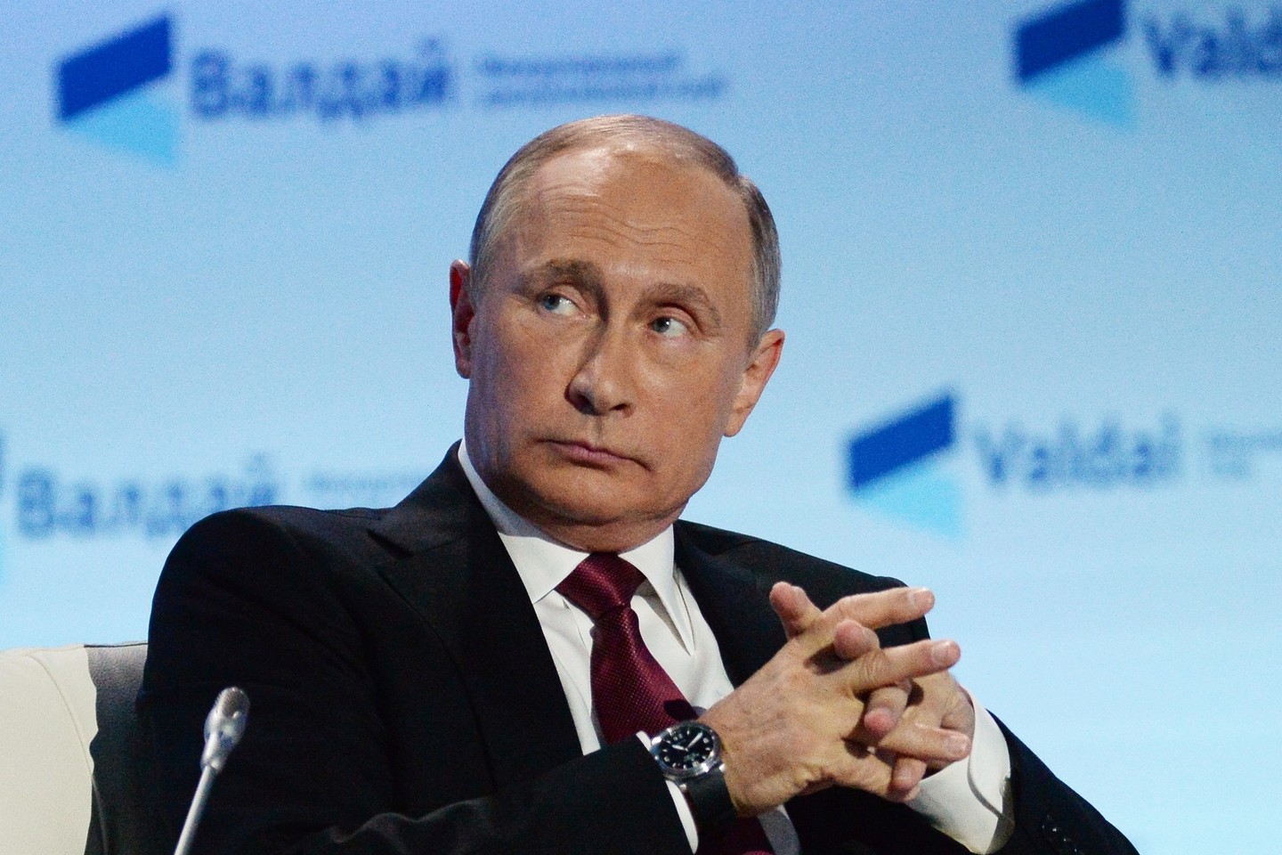 V.Putinas: „Dabar ne laikas bombarduoti Alepą“