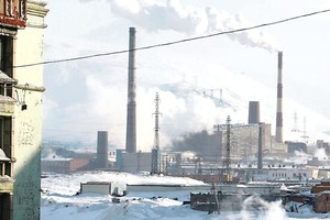 Šliaužianti šiluma griauna ištisus Rusijos šiaurės miestus