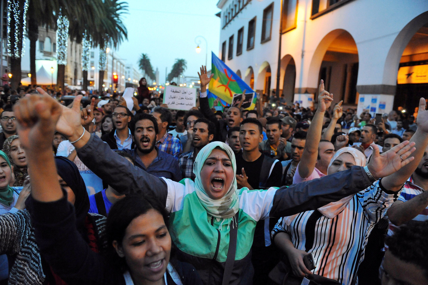Marokiečiai tikina, kad dėl policijos aplaidumo žūsta daug nekaltų žmonių.<br>AFP/“Scanpix“ nuotr.