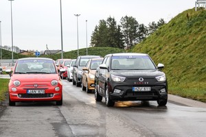 Geriausi automobiliai Europoje sunkiai pritampa Lietuvos keliuose