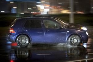 Kelininkai įspėjo: su vasarinėmis padangomis važiuoti net negalvokite