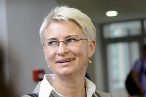 Teisme svarstyta, ar N.Venckienė gaus algą už pravaikštas