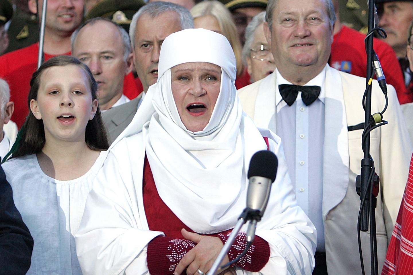 Žymiausia liaudies dainų atlikėja Veronika Povilionienė.<br>V.Balkūno nuotr.