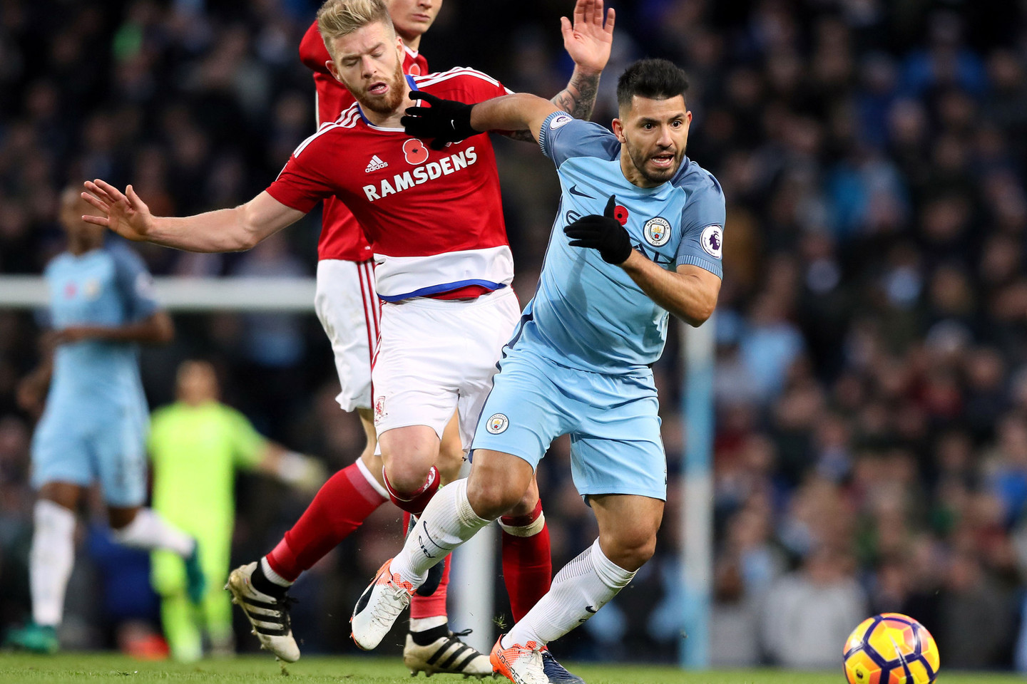 „Etihad“ stadione „Manchester City“ susigrūmė su „Middlesbrough“.