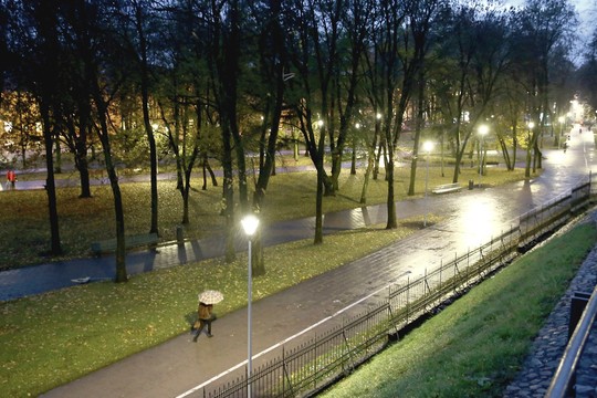 Žibintams sostinės Pilių parke įrengti prireikė viso dešimtmečio