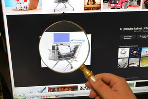 Kam kulniuoti į parduotuvę, jei galima kitaip. Lietuviams tai vis labiau patinka