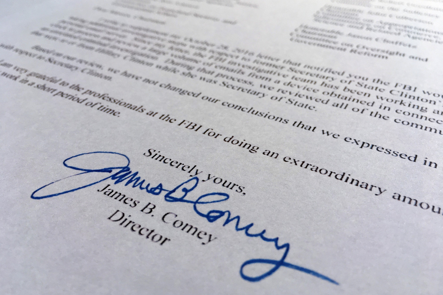 J.Comey laiškas sukėlė sąmyšį H.Clinton rėmėjų gretose.<br>AP nuotr.